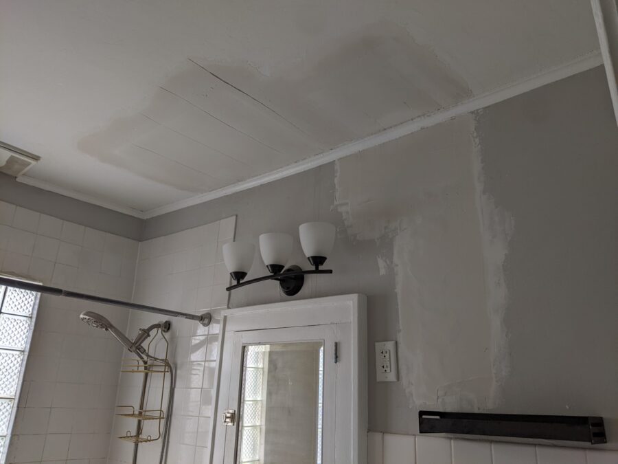 Read more about the article Repaired ceiling and wall from water damage